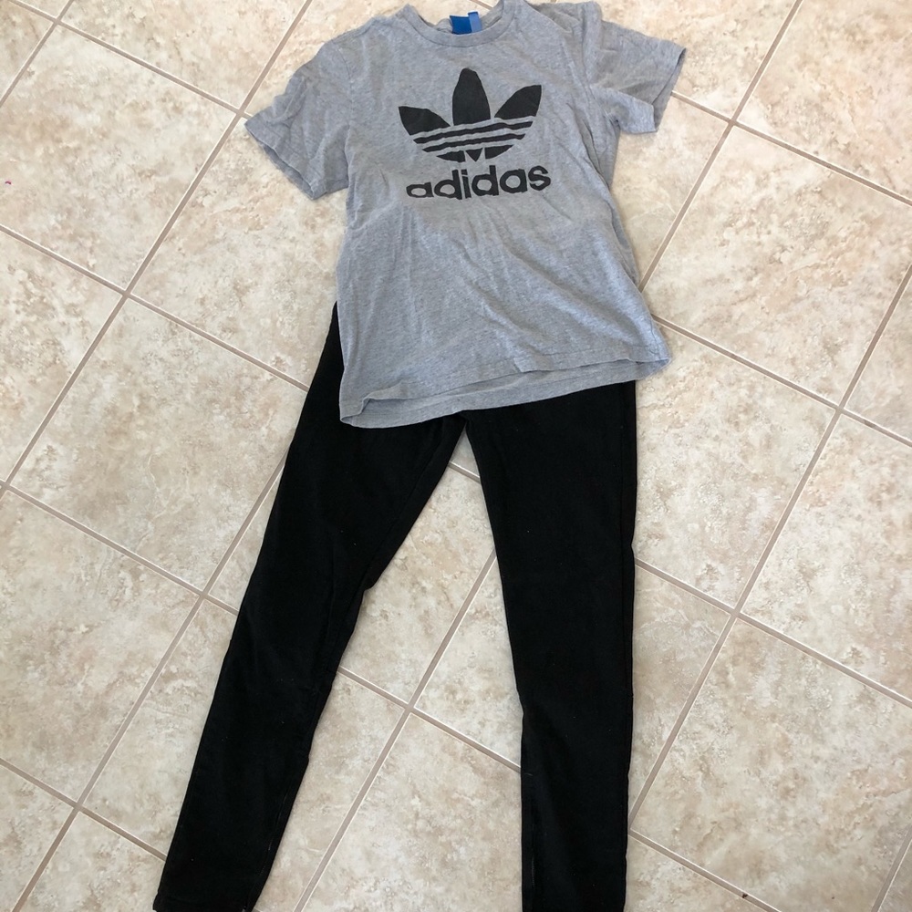 Men’s casual outfit-Adidas T-shirt & denim jogger